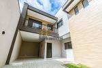 sobrados em condominio para comprar em curitiba santacandida
